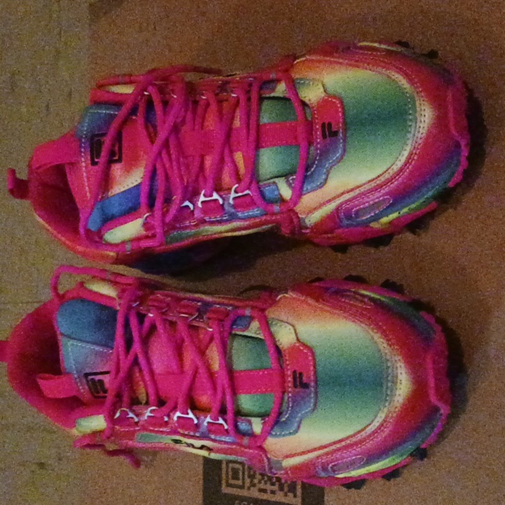 Sneakers